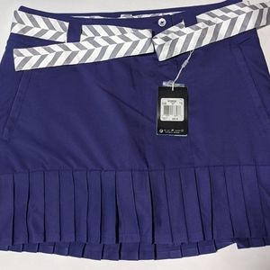NWT Women's NIKE Convertible Golf Skirt Shorts